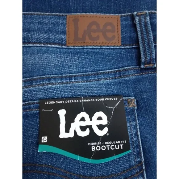 NWT Lee Regular Fit Bootcut Whiskered Distressed Jeans Size 16P - Picture 9 of 10